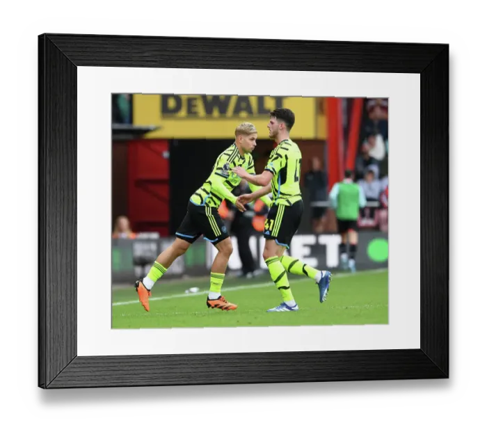 Framed Print : Arsenal's Emile Smith Rowe Replaces Declan Rice in AFC Bournemouth Clash (2023-24) Framed Print : Arsenal's Emile Smith Rowe Replaces Declan Rice in AFC Bournemouth Clash (2023-24)