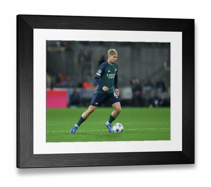 Framed Print : Emile Smith Rowe Shines: Arsenal's Victory Over RC Lens in the UEFA Champions League Framed Print : Emile Smith Rowe Shines: Arsenal's Victory Over RC Lens in the UEFA Champions League