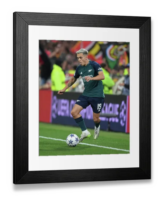 Framed Print : Arsenal's Trossard Shines: RC Lens vs Arsenal in UEFA Champions League Group B, 2023 / 24 Framed Print : Arsenal's Trossard Shines: RC Lens vs Arsenal in UEFA Champions League Group B, 2023 / 24