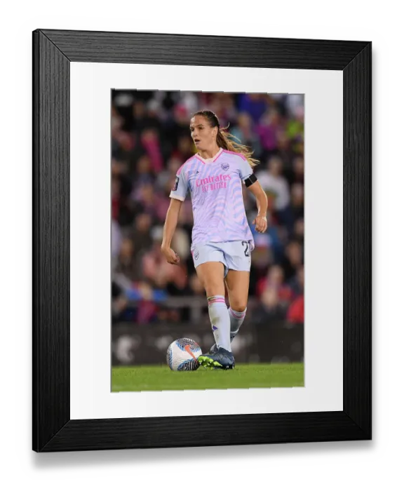 Framed Print : Battle for the Top: Manchester United vs. Arsenal FC - Barclays Women's Super League Showdown (2023-24)
