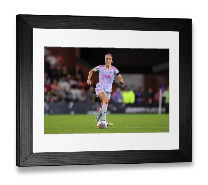 Framed Print : Arsenal vs Manchester United: Barclays Women's Super League Showdown Framed Print : Arsenal vs Manchester United: Barclays Women's Super League Showdown