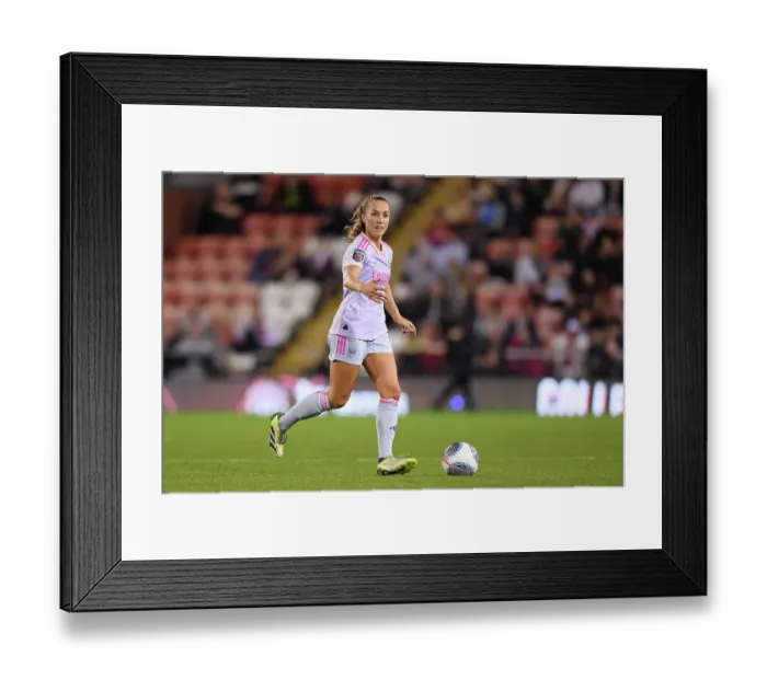 Framed Print : Arsenal vs Manchester United: Clash in the Barclays Women's Super League Framed Print : Arsenal vs Manchester United: Clash in the Barclays Women's Super League