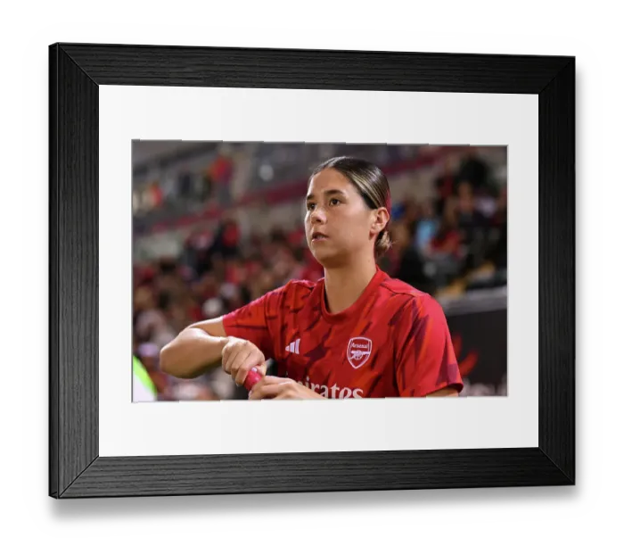 Framed Print : Arsenal vs Manchester United: Pre-Match Preparations, Barclays Women's Super League (2023-24)