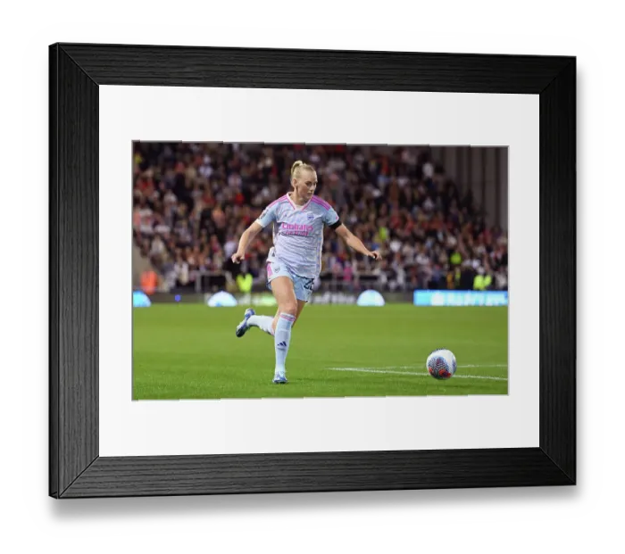 Framed Print : Arsenal vs Manchester United: Barclays Women's Super League Clash Framed Print : Arsenal vs Manchester United: Barclays Women's Super League Clash