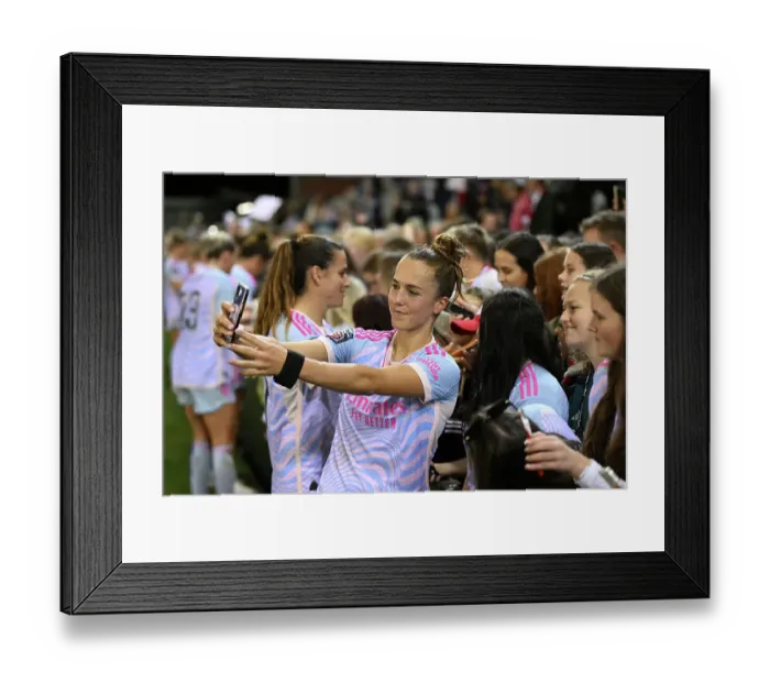 Framed Print : Arsenal Women's Players Mingle with Fans after Manchester United Clash in Barclays Super League Framed Print : Arsenal Women's Players Mingle with Fans after Manchester United Clash in Barclays Super League