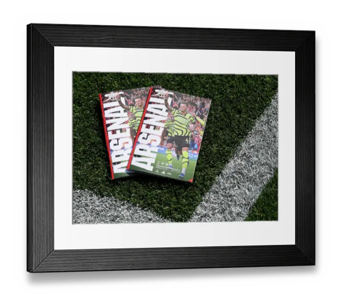 Framed Print : Arsenal vs Manchester City: Premier League Showdown at Emirates Stadium (2023-24)