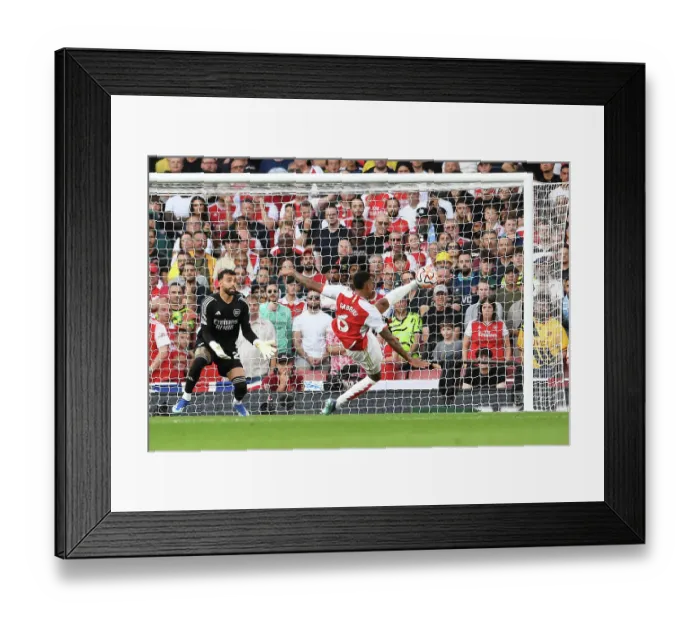 Framed Print : Arsenal's Gabriel Magalhaes Faces Manchester City in the 2023-24 Premier League Showdown Framed Print : Arsenal's Gabriel Magalhaes Faces Manchester City in the 2023-24 Premier League Showdown