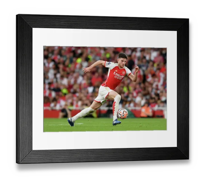 Framed Print : Clash of Titans: Arsenal vs Manchester City - Battle for Premier League Supremacy, 2023-24