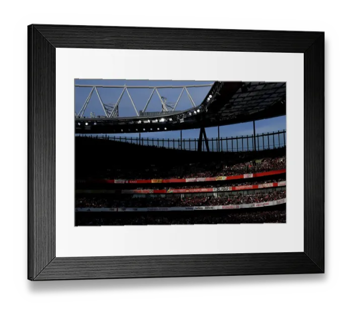 Framed Print : Arsenal vs Manchester City: Premier League Showdown at Emirates Stadium (2023-24)