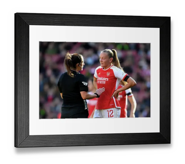 Framed Print : Arsenal Women vs. Aston Villa: Frida Maanum Discusses with Referee during 2023-24 Barclays Women's Super League Match