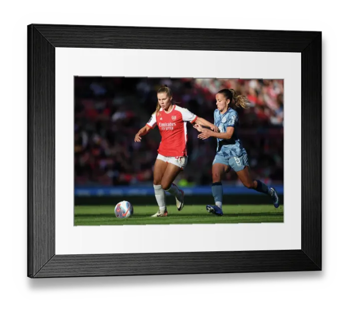 Framed Print : Arsenal vs. Aston Villa: Women's Super League Clash at Emirates Stadium (2023-24)