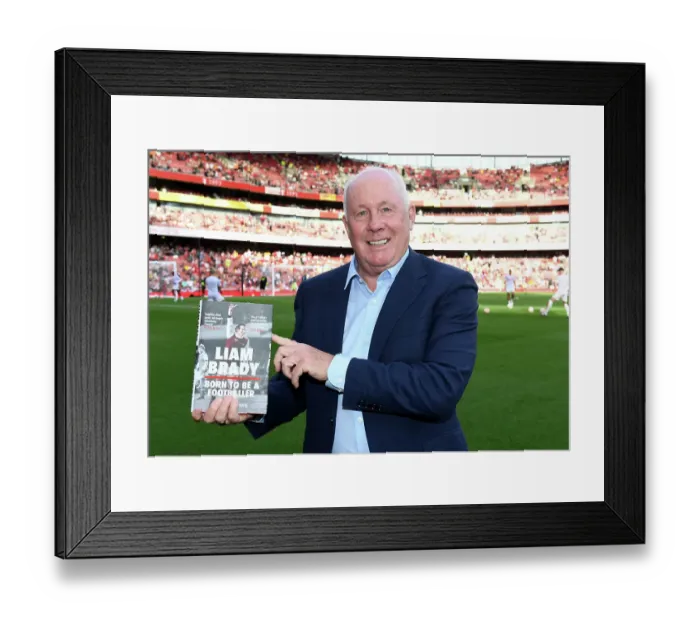 Framed Print : Former Arsenal Legend Liam Brady at Arsenal FC vs Manchester City, 2023-24 Premier League