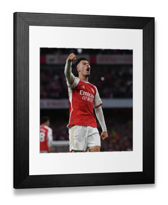 Framed Print : Martinelli's Stunner: Arsenal's Thrilling Victory Over Manchester City (2023-24)