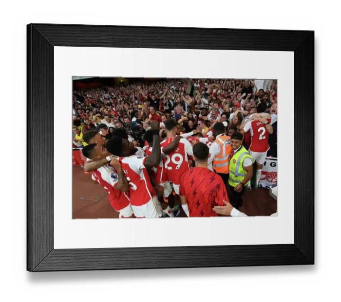 Framed Print : Arsenal Celebrate Martinelli's Goal: Arsenal FC vs Manchester City, 2023-24 Premier League
