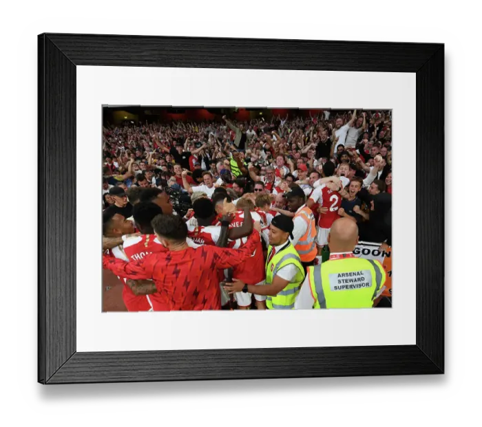 Framed Print : Arsenal's Martinelli Scores Dramatic Winner Against Manchester City in 2023-24 Premier League Framed Print : Arsenal's Martinelli Scores Dramatic Winner Against Manchester City in 2023-24 Premier League