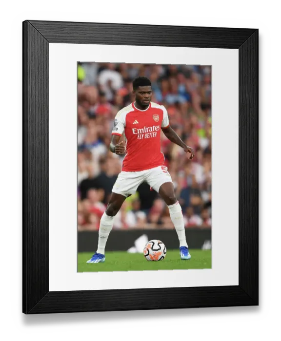Framed Print : Arsenal's Thomas Partey in Action Against Manchester City - Premier League 2023-24