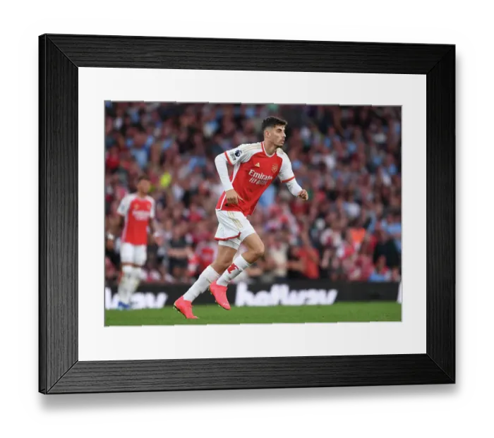 Framed Print : Arsenal vs Manchester City: Clash of Titans - Premier League Showdown, 2023-24