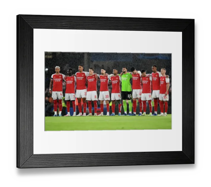 Framed Print : Arsenal and Chelsea Players Honor Victims of Israel-Gaza Conflict: Premier League Match, October 2023