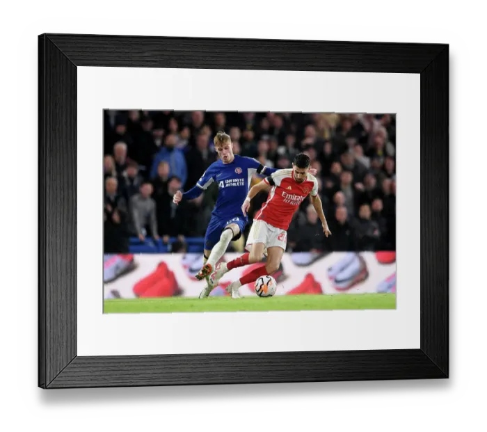 Framed Print : Battle for Possession: Chelsea vs. Arsenal - Premier League 2023-24