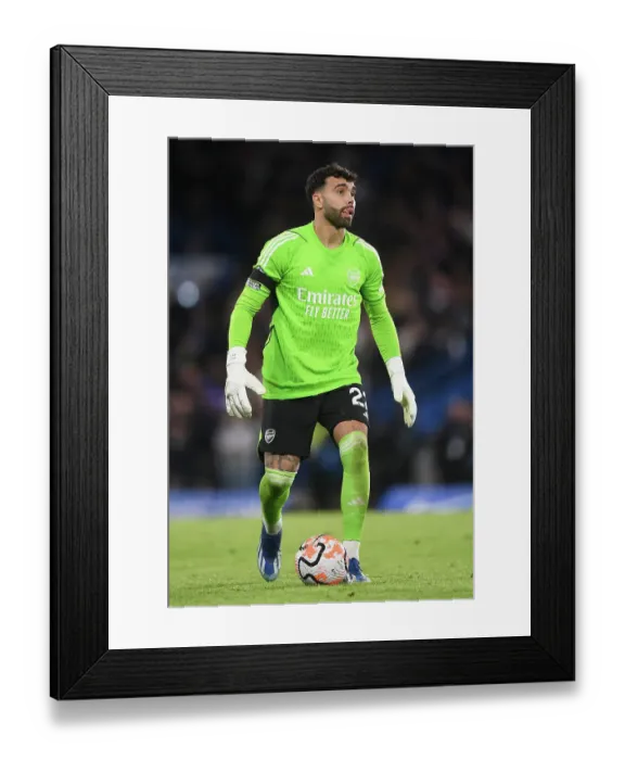 Framed Print : Arsenal's David Raya Focuses at Stamford Bridge During Chelsea vs Arsenal Premier League Clash (2023-24) Framed Print : Arsenal's David Raya Focuses at Stamford Bridge During Chelsea vs Arsenal Premier League Clash (2023-24)