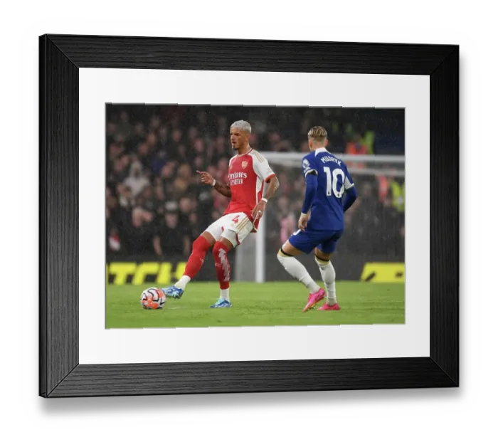 Framed Print : Arsenal's Ben White in Action Against Chelsea in the 2023-24 Premier League Clash Framed Print : Arsenal's Ben White in Action Against Chelsea in the 2023-24 Premier League Clash