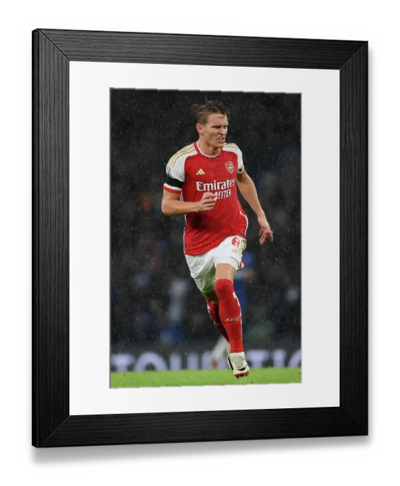 Framed Print : Martin Odegaard Chases the Ball: Chelsea vs. Arsenal, Premier League 2023-24