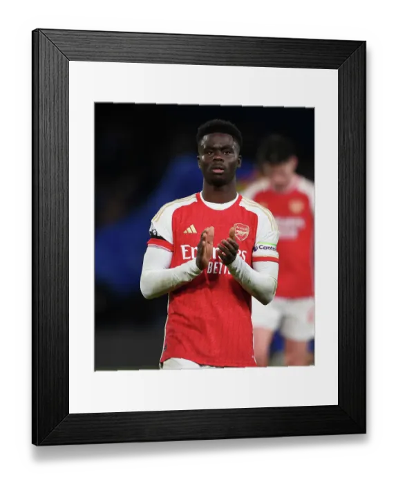 Framed Print : Bukayo Saka Salutes Arsenal Fans: Chelsea vs Arsenal, Premier League 2023-24