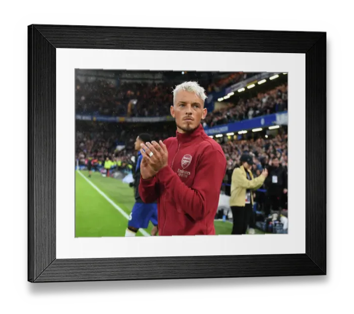 Framed Print : Ben White's Steadfast Performance: Arsenal Stands Firm Against Chelsea (2023-24 Premier League) Framed Print : Ben White's Steadfast Performance: Arsenal Stands Firm Against Chelsea (2023-24 Premier League)