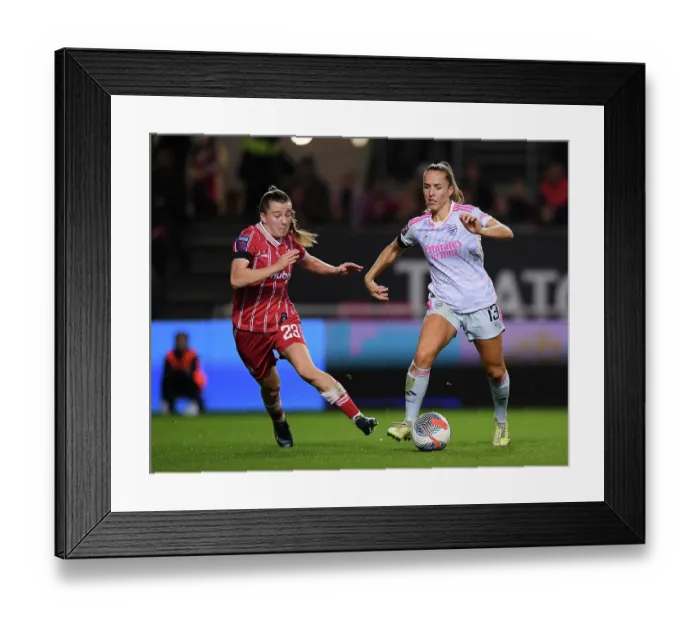 Framed Print : Arsenal vs. Bristol City: Battle for Possession in Barclays Women's Super League Framed Print : Arsenal vs. Bristol City: Battle for Possession in Barclays Women's Super League