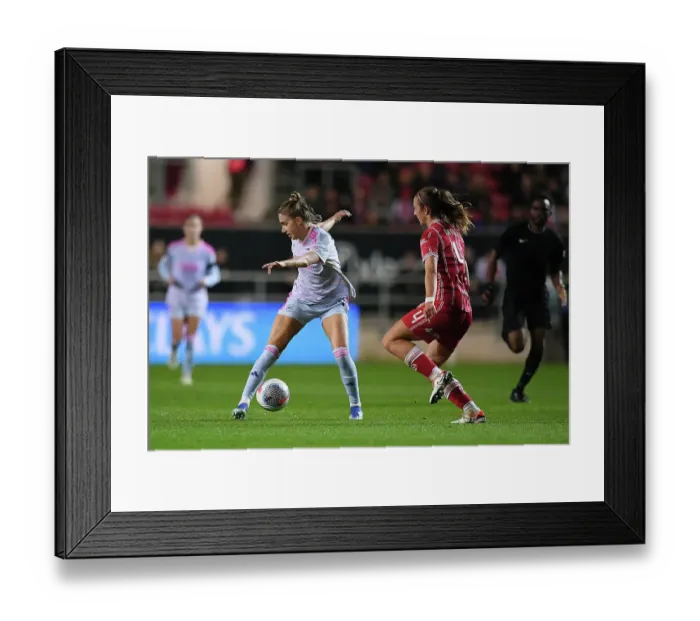 Framed Print : Arsenal's Vivianne Miedema in Action against Bristol City in Barclays Women's Super League Framed Print : Arsenal's Vivianne Miedema in Action against Bristol City in Barclays Women's Super League