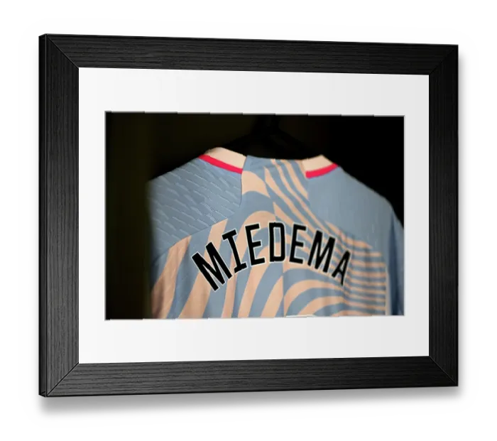 Framed Print : Arsenal Women's Squad Prepares for Bristol City Showdown in Barclays Super League Framed Print : Arsenal Women's Squad Prepares for Bristol City Showdown in Barclays Super League