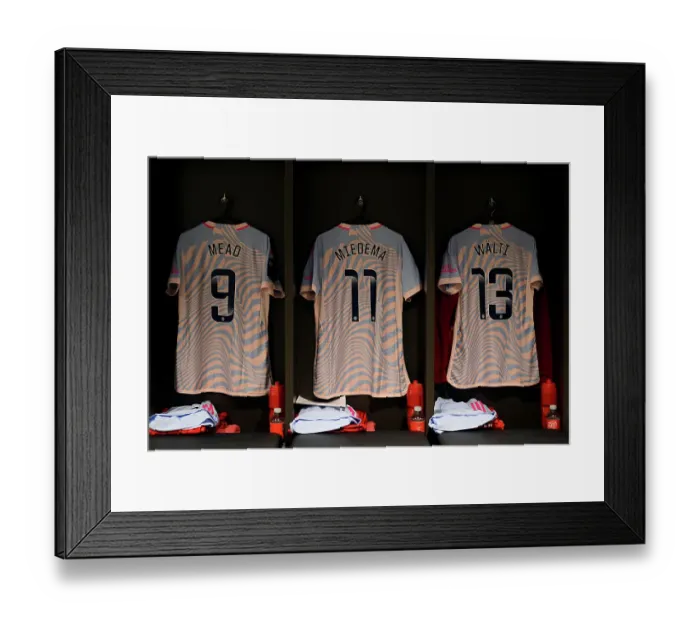 Framed Print : Arsenal Women Prepare for Bristol City Showdown in Barclays Super League Framed Print : Arsenal Women Prepare for Bristol City Showdown in Barclays Super League