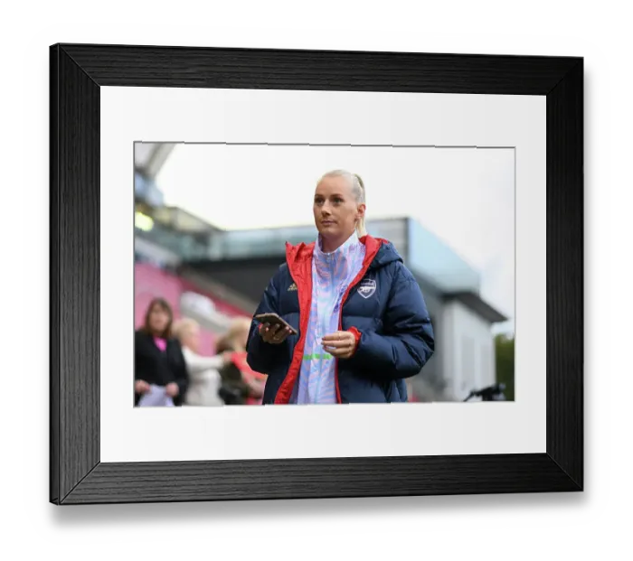 Framed Print : Arsenal Women Face Bristol City in Barclays Super League Showdown Framed Print : Arsenal Women Face Bristol City in Barclays Super League Showdown