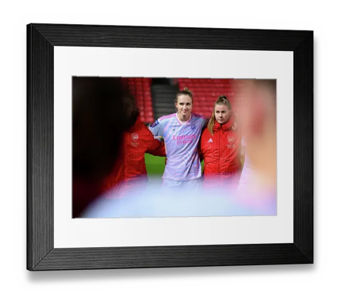 Framed Print : Arsenal's Vivianne Miedema Smiles in Victory Huddle after Bristol City Clash - Barclays Women's Super League 2023-24 Framed Print : Arsenal's Vivianne Miedema Smiles in Victory Huddle after Bristol City Clash - Barclays Women's Super League 2023-24