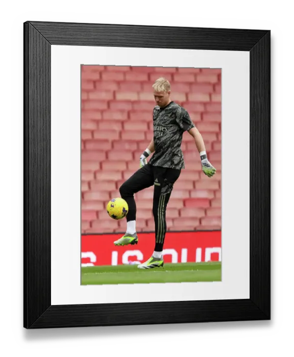Framed Print : Arsenal's Aaron Ramsdale Prepares: Arsenal vs Sheffield United, Premier League 2023-24 Framed Print : Arsenal's Aaron Ramsdale Prepares: Arsenal vs Sheffield United, Premier League 2023-24