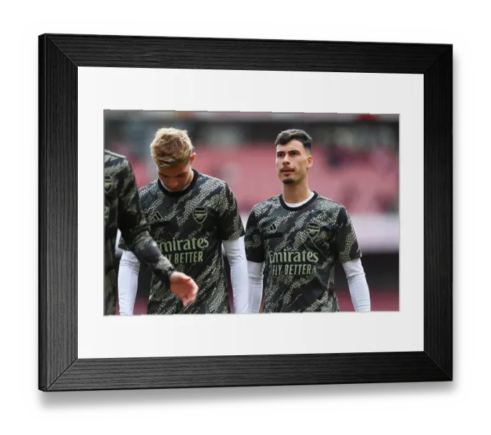 Framed Print : Arsenal's Gabriel Martinelli Gears Up: Arsenal FC vs Sheffield United, 2023-24 Premier League Framed Print : Arsenal's Gabriel Martinelli Gears Up: Arsenal FC vs Sheffield United, 2023-24 Premier League