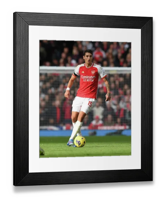 Framed Print : Arsenal vs Sheffield United: Jakub Kiwior in Action, Premier League 2023-24 Framed Print : Arsenal vs Sheffield United: Jakub Kiwior in Action, Premier League 2023-24
