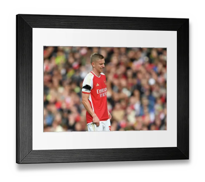 Framed Print : Arsenal vs Sheffield United: Zinchenko's Focus at Emirates Stadium (2023-24 Premier League)