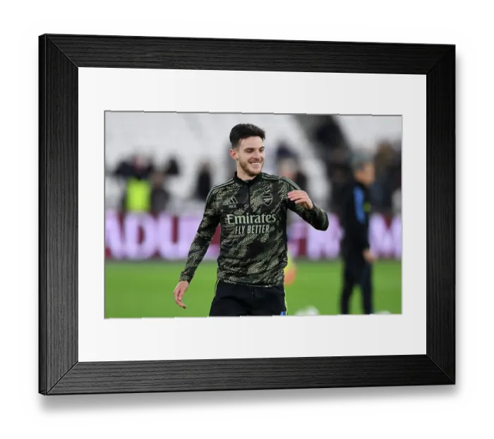 Framed Print : Arsenal's Declan Rice Prepares for Carabao Cup Clash against West Ham Framed Print : Arsenal's Declan Rice Prepares for Carabao Cup Clash against West Ham