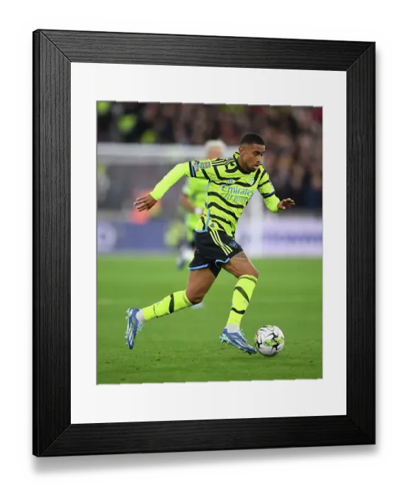 Framed Print : Arsenal's Reiss Nelson Shines in Carabao Cup Clash Against West Ham United