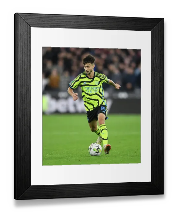 Framed Print : Fabio Vieira: Arsenal's Midfield Maestro Dazzles in Carabao Cup Showdown Against West Ham United