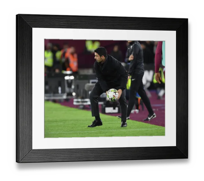 Framed Print : Mikel Arteta Leads Arsenal in Carabao Cup Clash against West Ham United