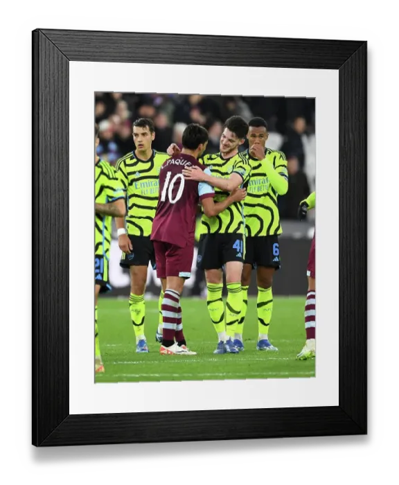 Framed Print : West Ham vs Arsenal: Paqueta and Rice Clash in Carabao Cup Showdown