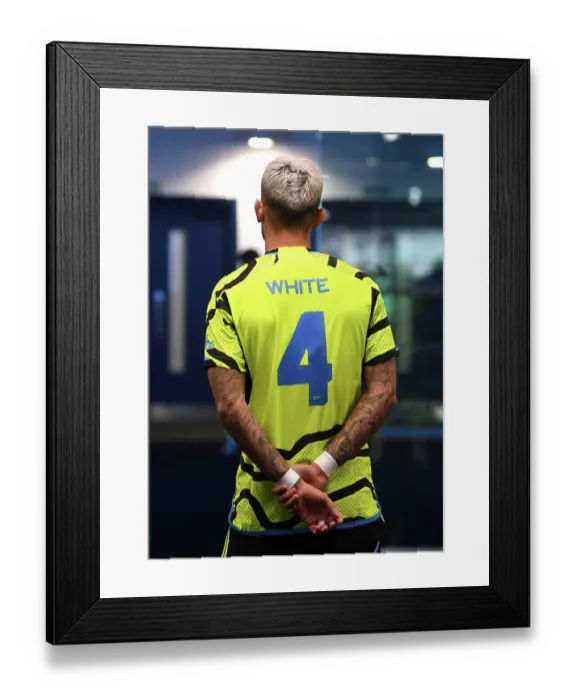 Framed Print : Arsenal's Ben White Focuses Ahead of West Ham Cup Clash Framed Print : Arsenal's Ben White Focuses Ahead of West Ham Cup Clash