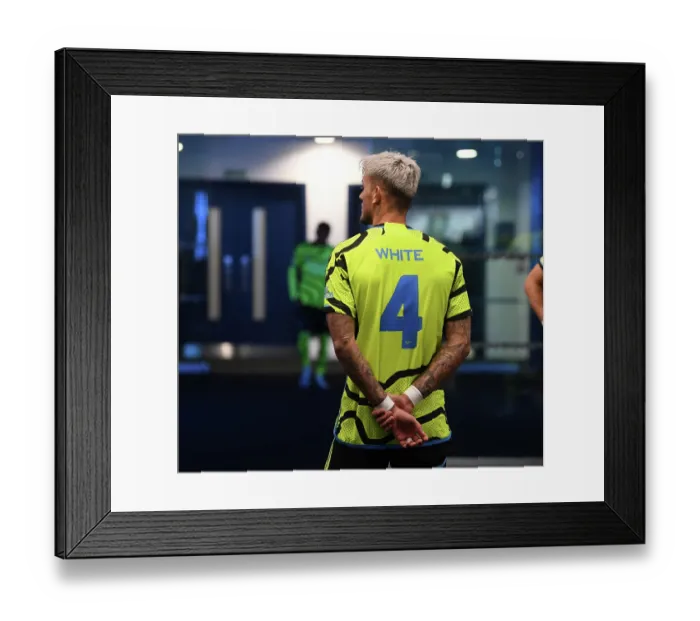 Framed Print : Arsenal's Ben White Prepares for West Ham Showdown in Carabao Cup Framed Print : Arsenal's Ben White Prepares for West Ham Showdown in Carabao Cup