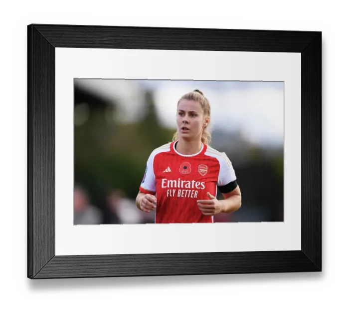 Framed Print : Arsenal Women vs Manchester City: Super League Clash at Meadow Park (2023-24)