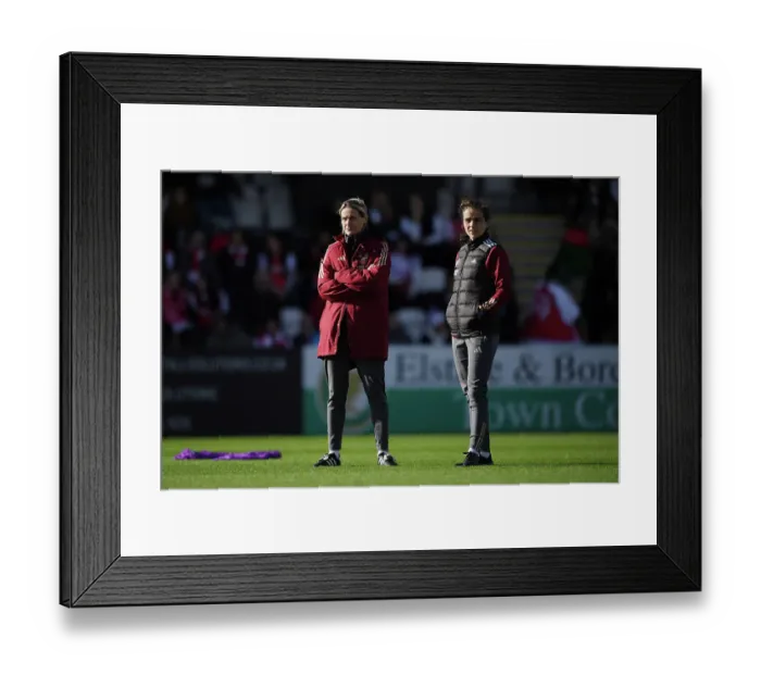 Framed Print : Arsenal Women vs Manchester City: Smith and Slegers Prepare for Barclays Super League Showdown