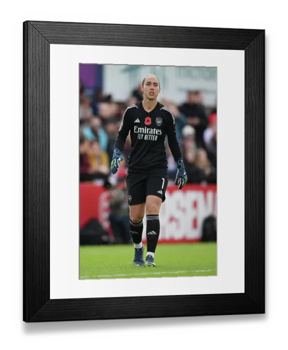 Framed Print : Arsenal vs Manchester City: Women's Super League Clash at Meadow Park (2023-24)
