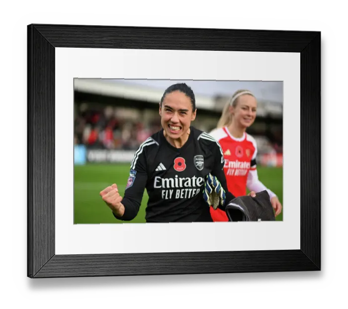 Framed Print : Arsenal Women's Super League Triumph: Defeating Manchester City (2023-24)