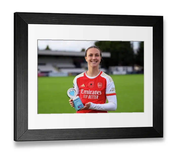 Framed Print : Arsenal's Lotte Wubben-Moy Named Play of the Match in Super League Victory over Manchester City (2023-24)